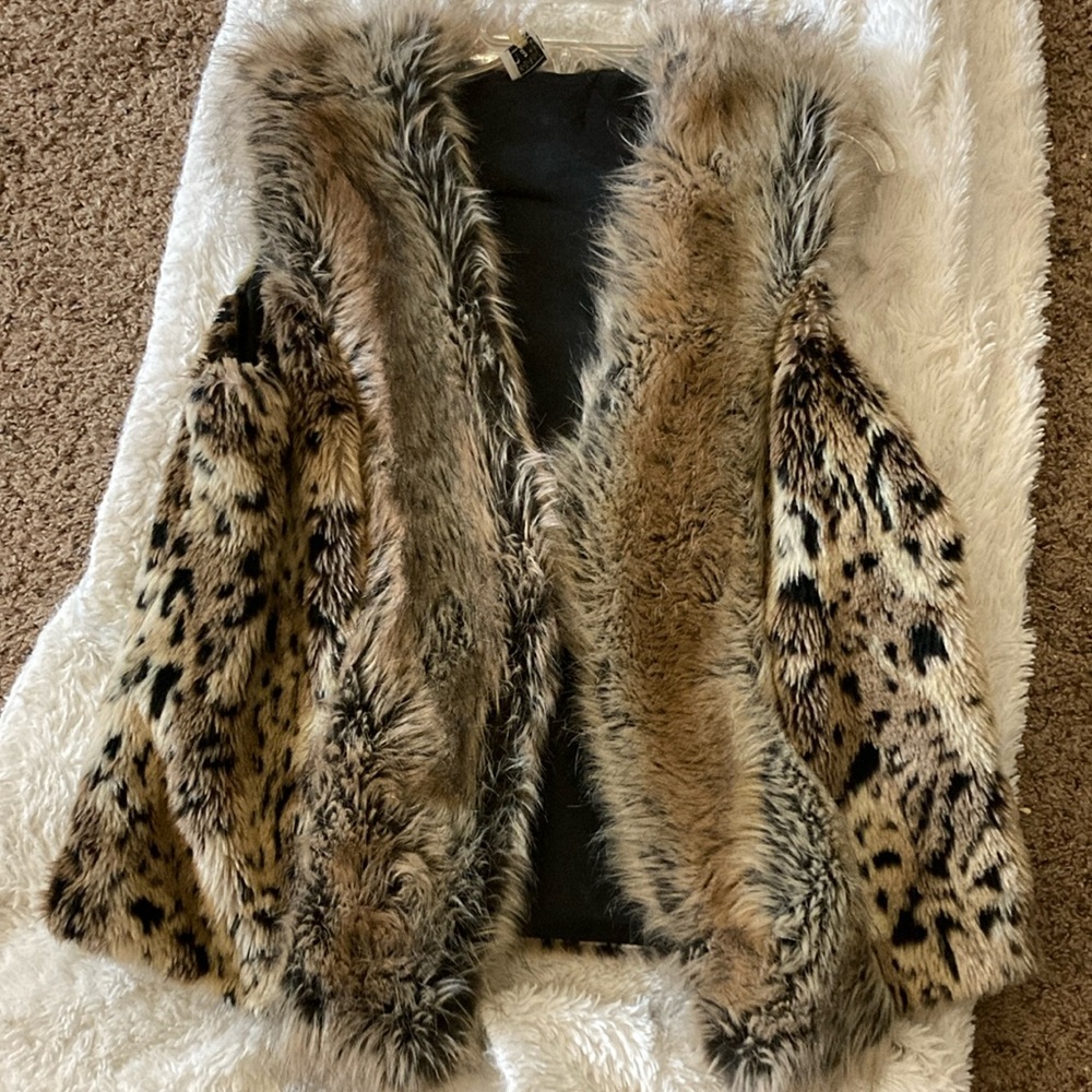 Cheetah vest